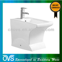 bathroom shattaf ceramic bidet Artículo: A5013